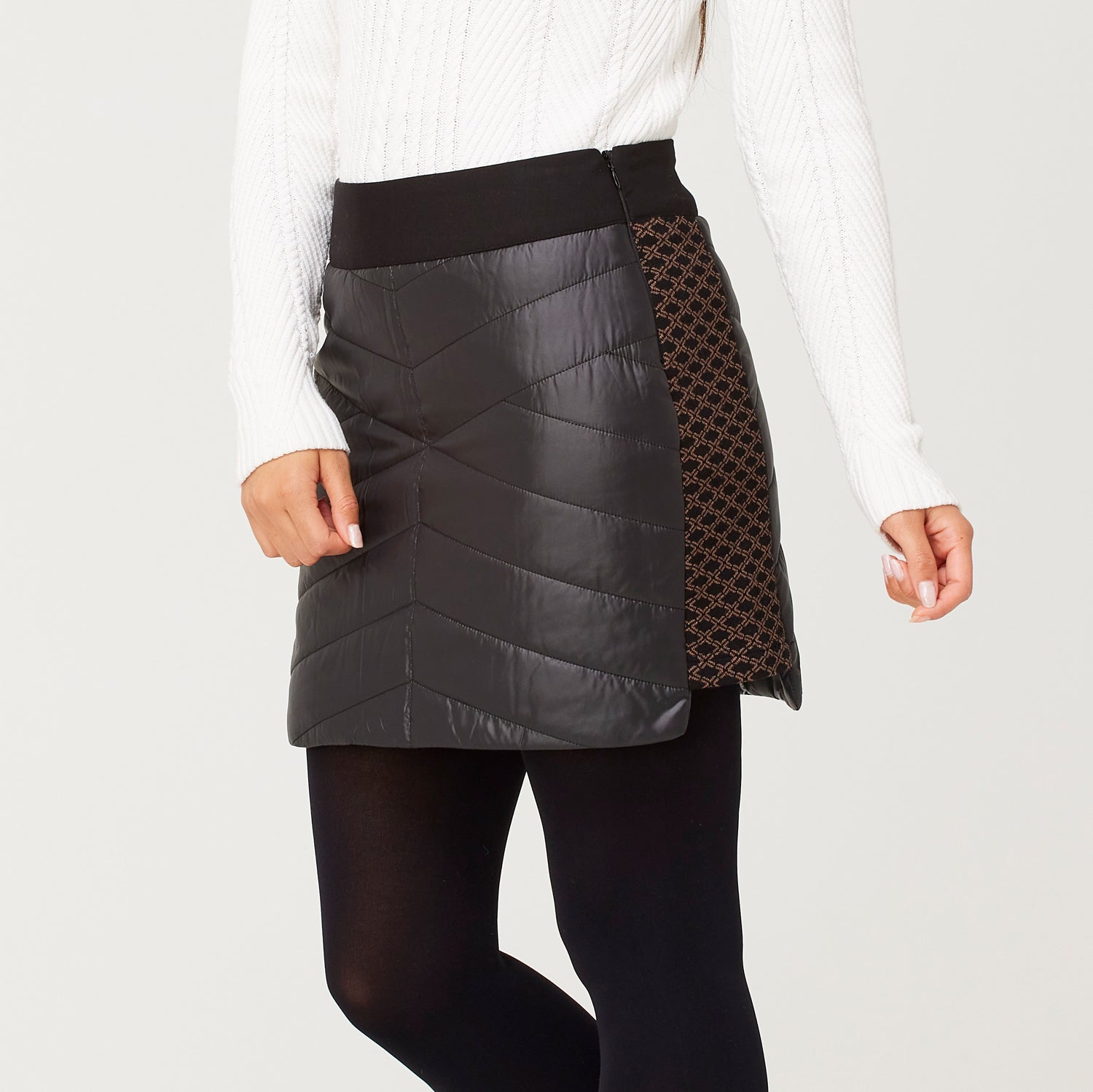 Carving Insulated Skirt