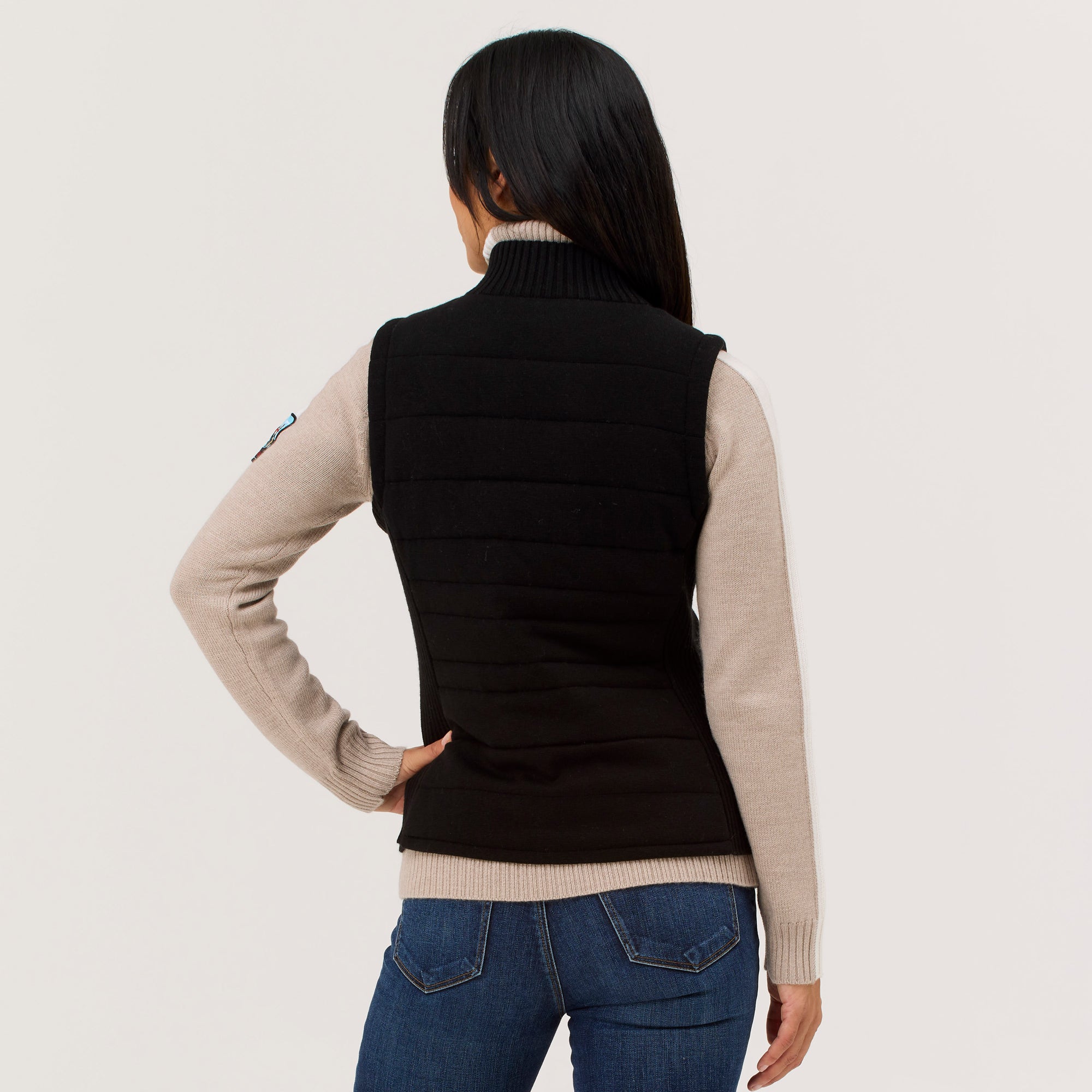 Neva Full Zip Vest – Krimson Klover