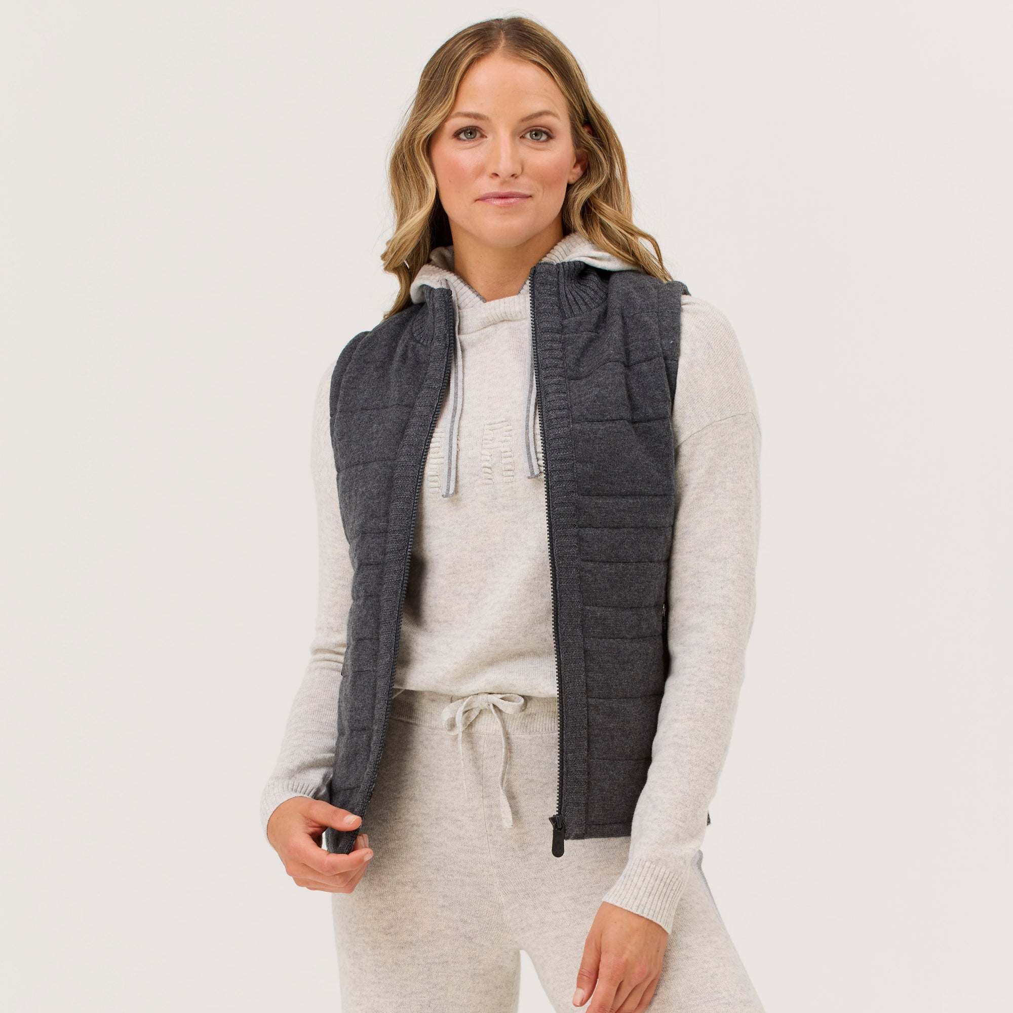 Neva Full Zip Vest