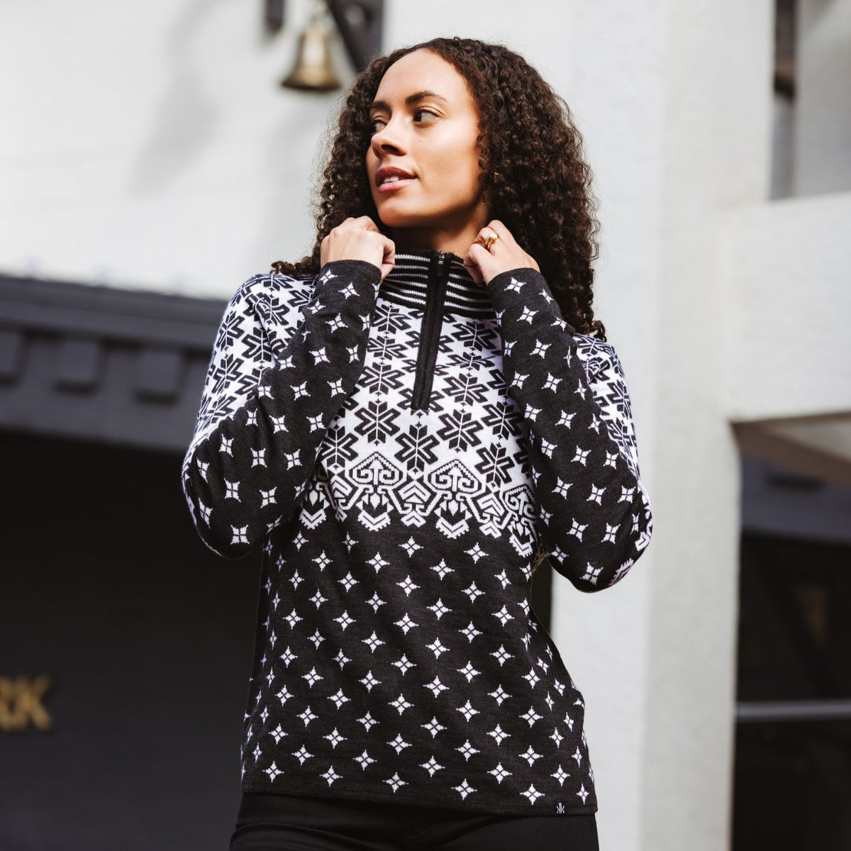 Sierra Zip Neck