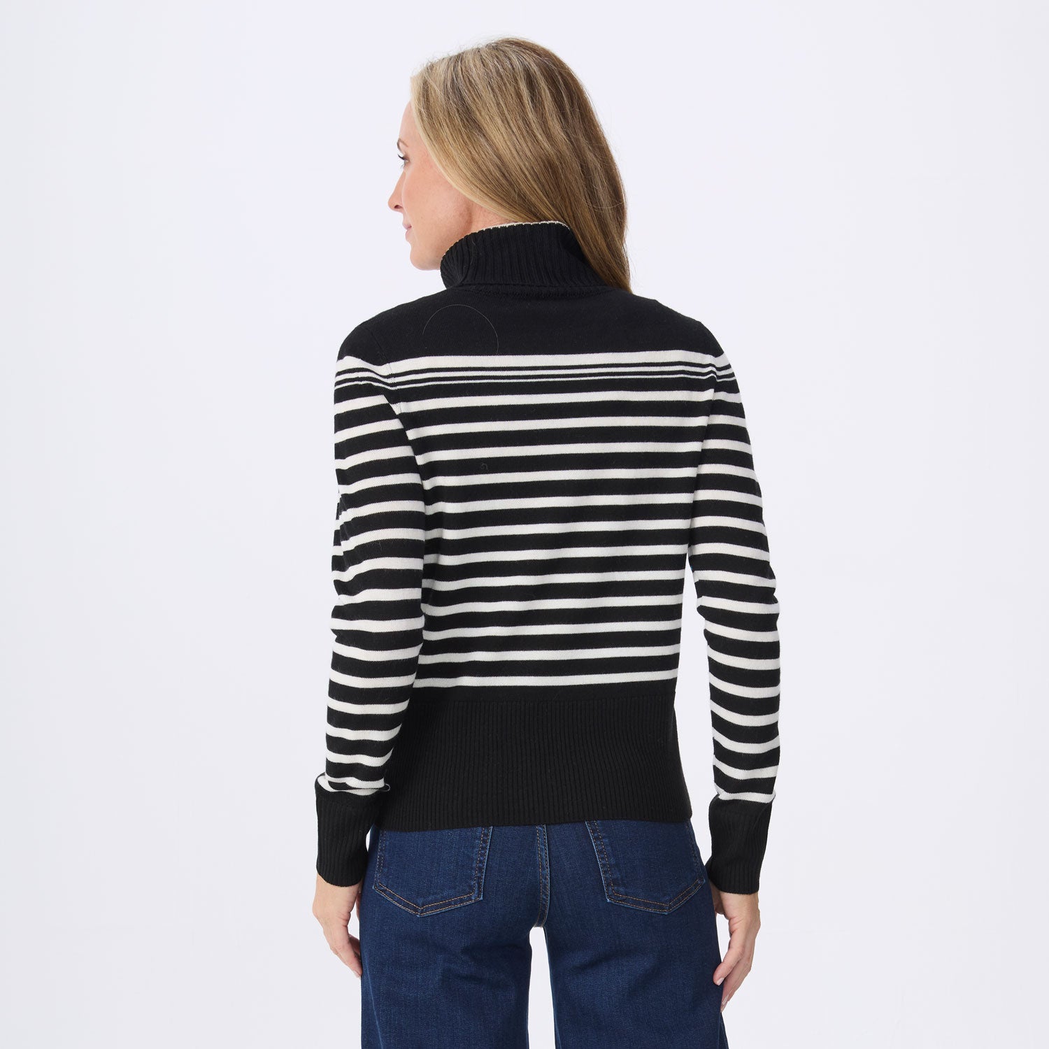 Annika Turtleneck