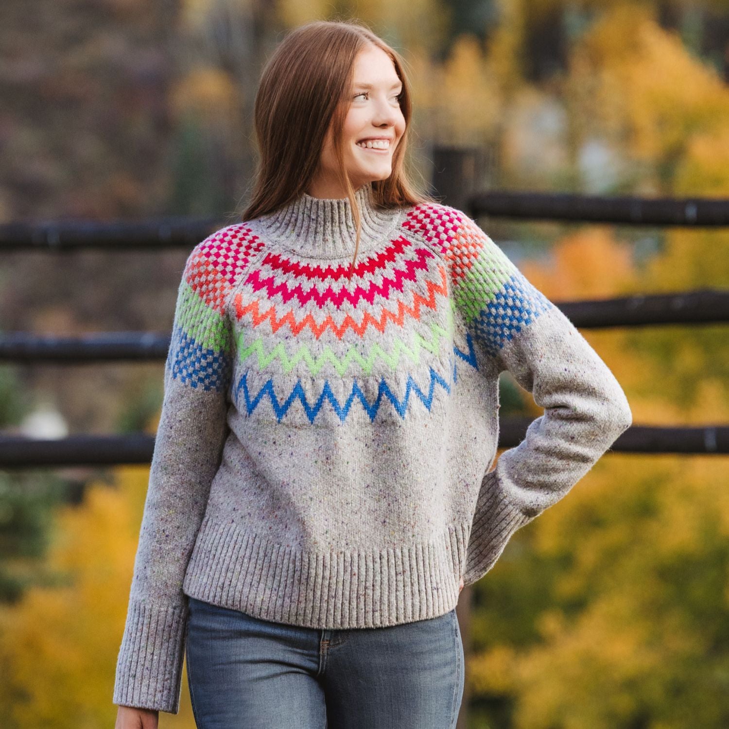 Lara Mock Neck