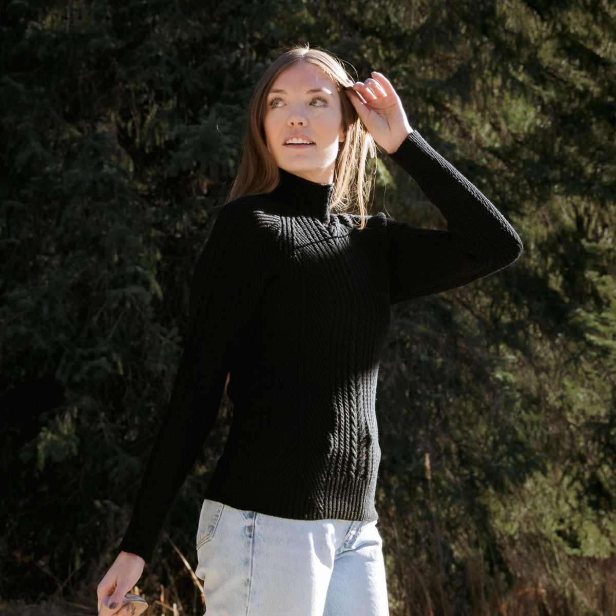 Lydia Turtleneck