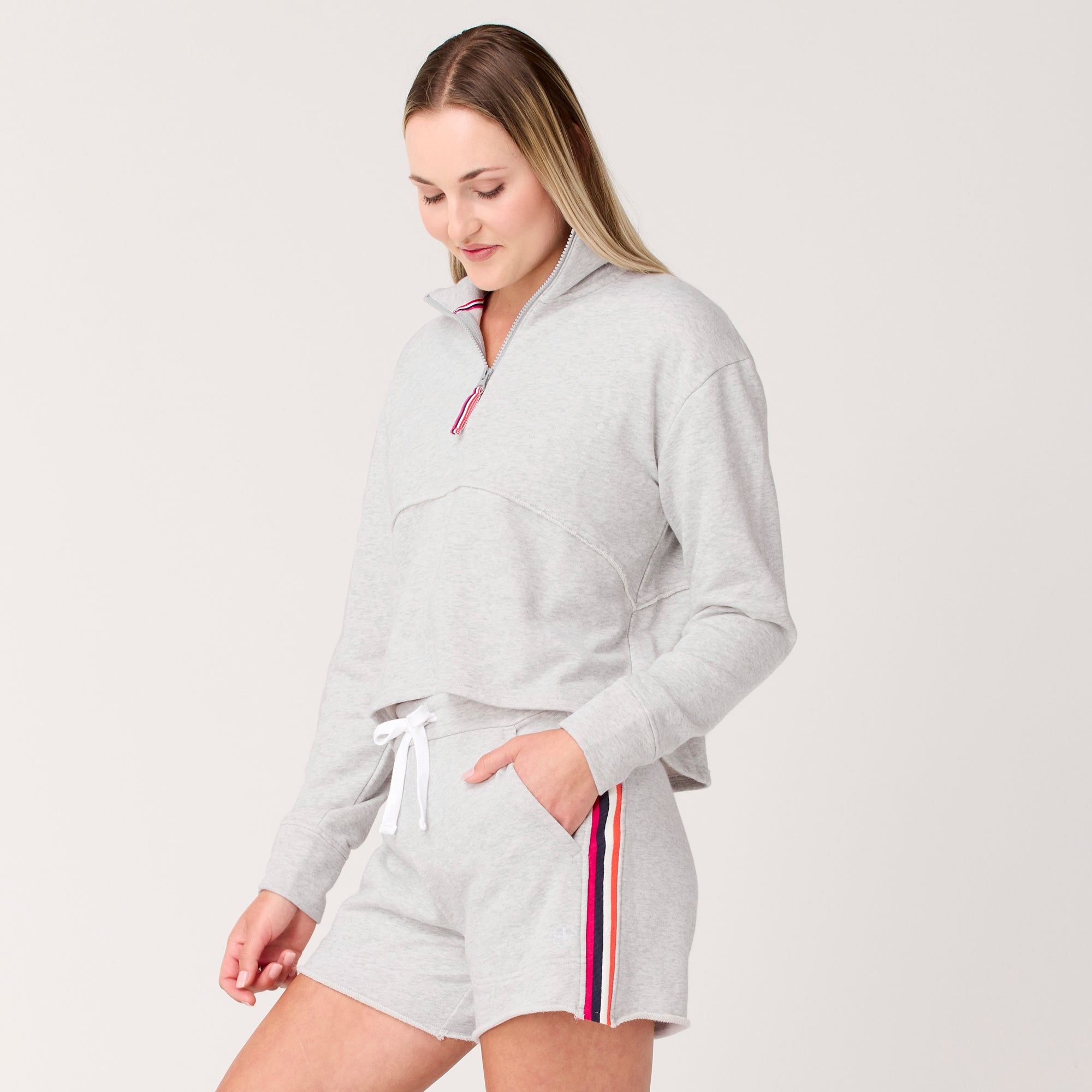 専用the virgins heart charm half zip sweat the virgins heart charm harf zip sweat